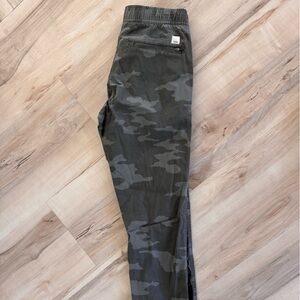 Vuori Olive Green Pants